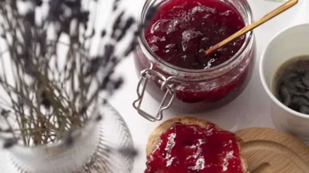 Guide To Making Jam: Know The Right Ingredients And Methods