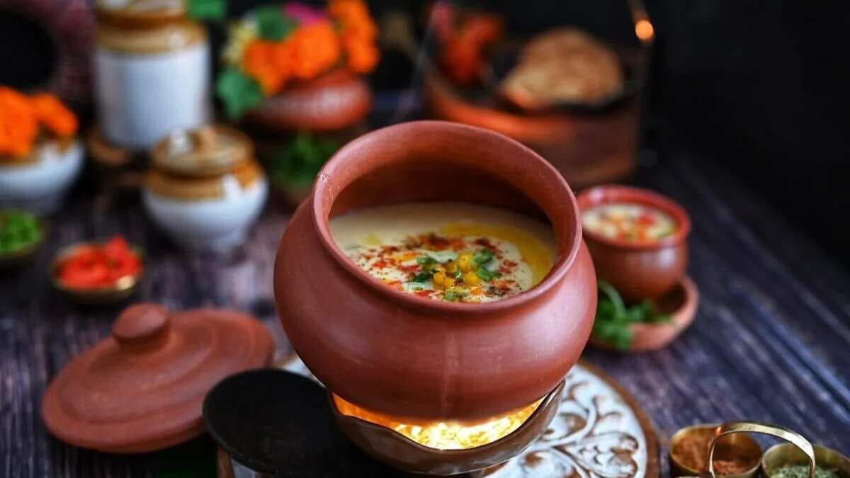 Makki Ki Raab Recipe, A Punjabi Drink For Cold Rainy Days