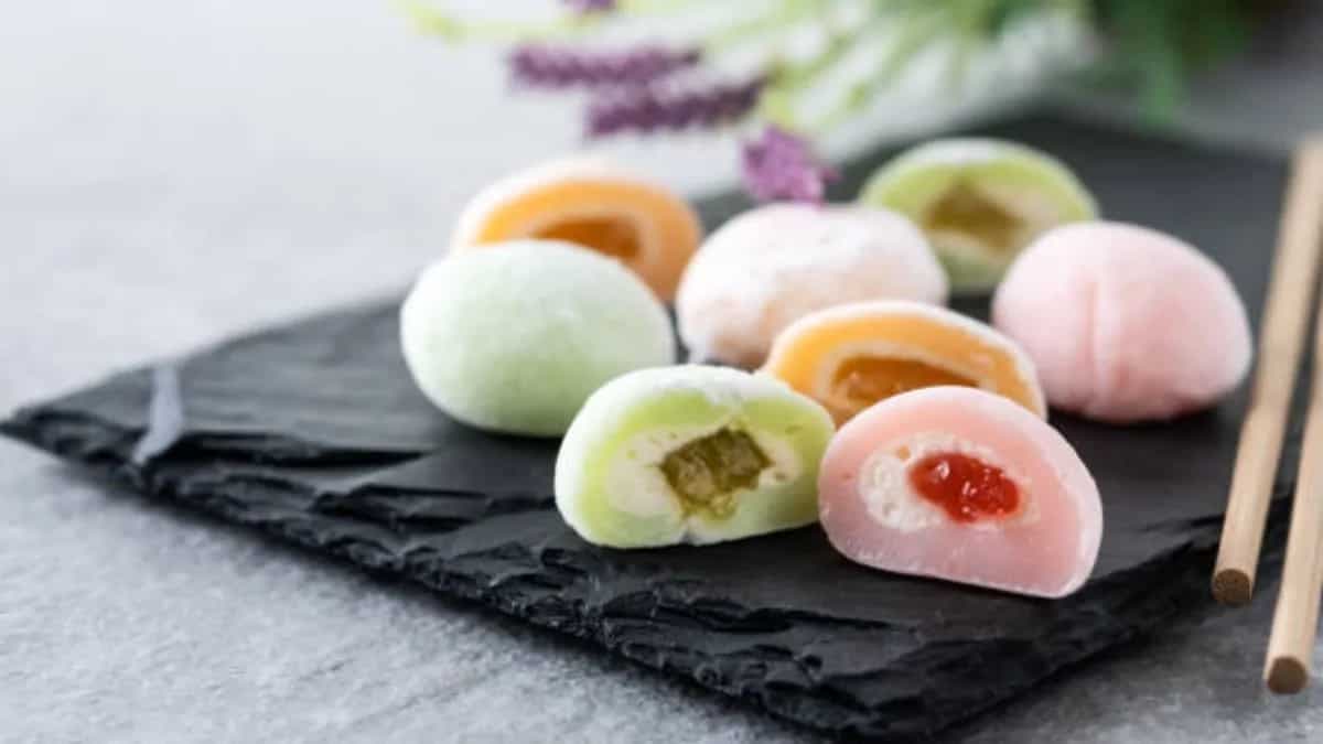 Different Types Of Mochi Fillings You Need To Know