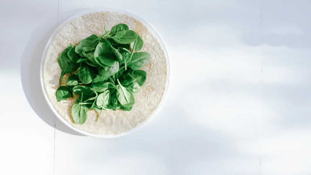 Make This Breakfast Wrap Inspired By The Greek Spanakopita