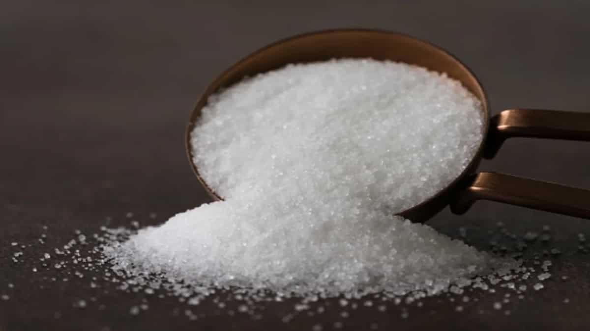 What Is Iodized Salt, Exactly? Benefits And Uses