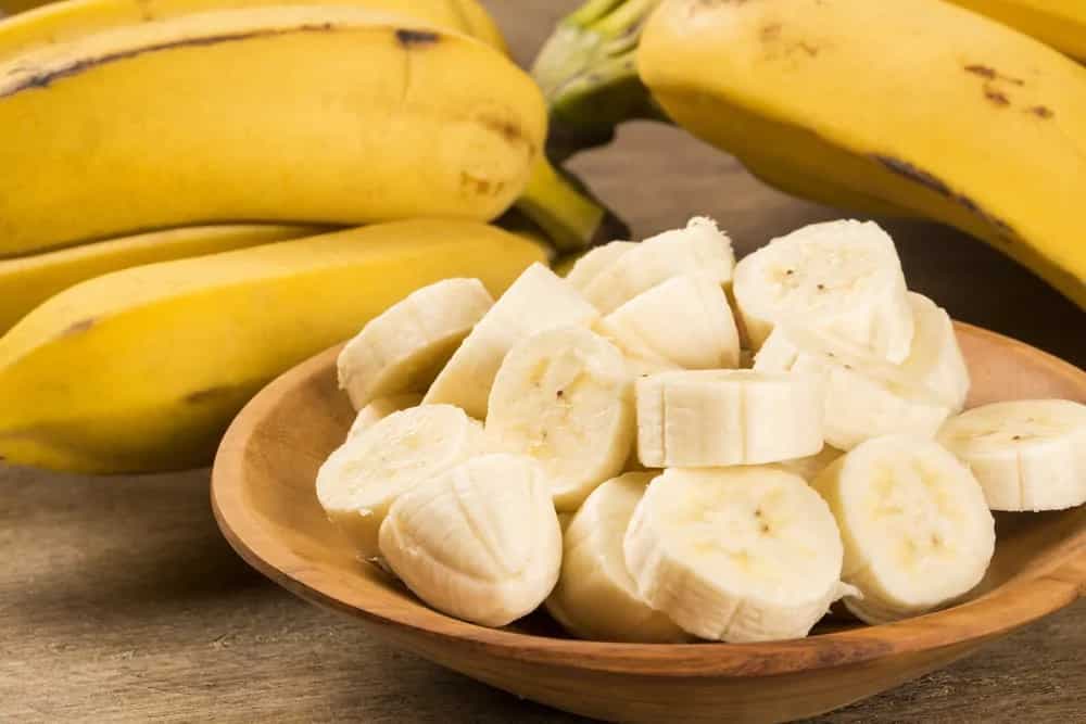 Buying Guide: How to Spot Organic Bananas Like a Pro