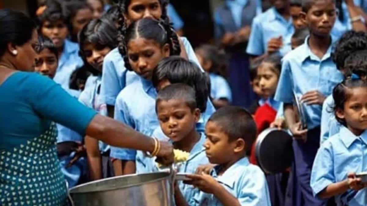 Karnataka To Include Ragi Malt In The Midday Meals  