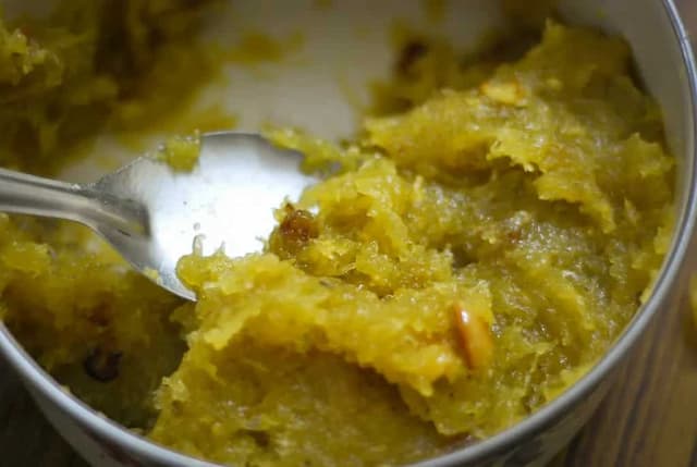 Poosanikai Halwa Recipe To Satisfy Your Sweet Cravings 