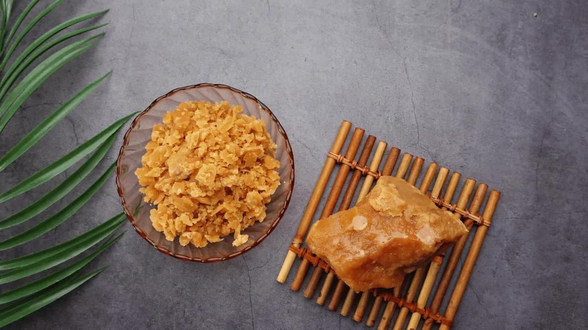 Exploring 8 Sweets Made with Jaggery in Indian Cuisine