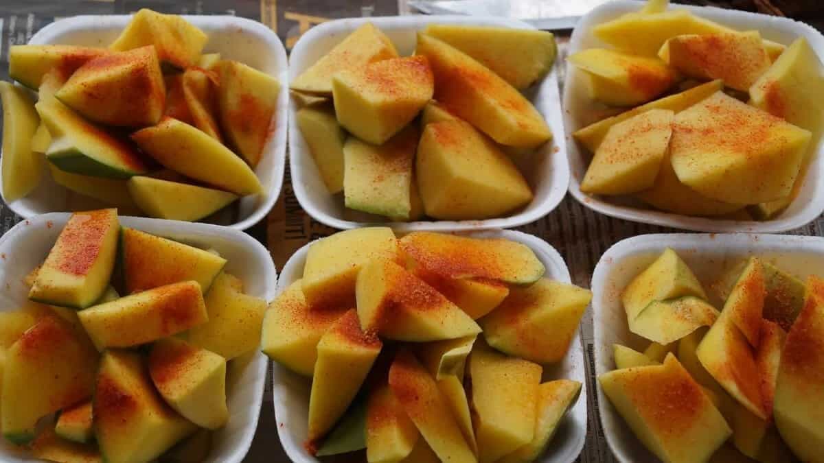 5 Pro Tips To Make A Summer-Special Raw Mango Salad