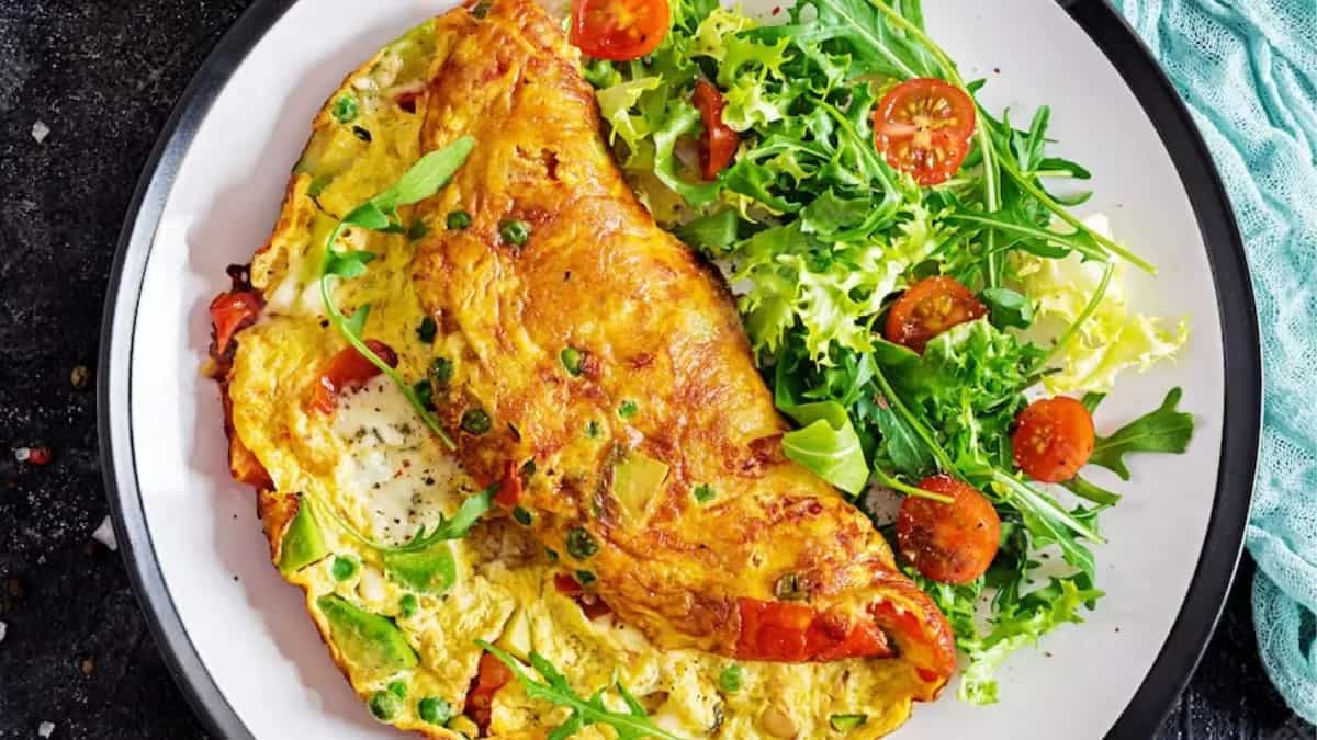 5 Hacks To Make A Protein-Rich, Fluffy, And Creamy Omelette