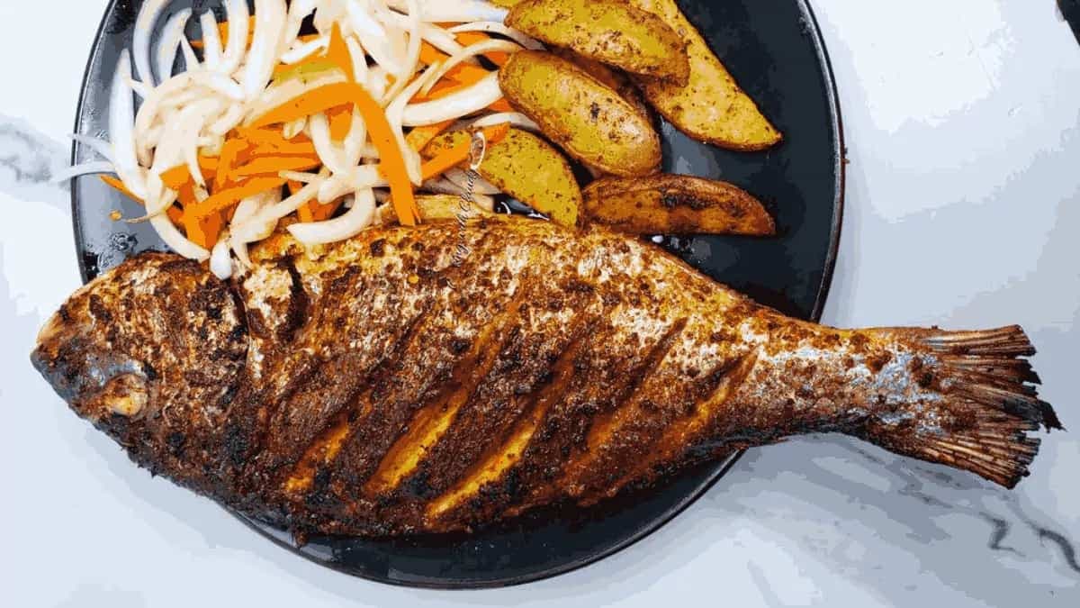 7 Healthy Fish And Seafood Delights To Cook For Dinner