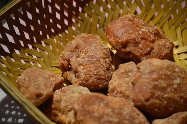 Cosy Up This Winter With Nutritious Jaggery Recipes 