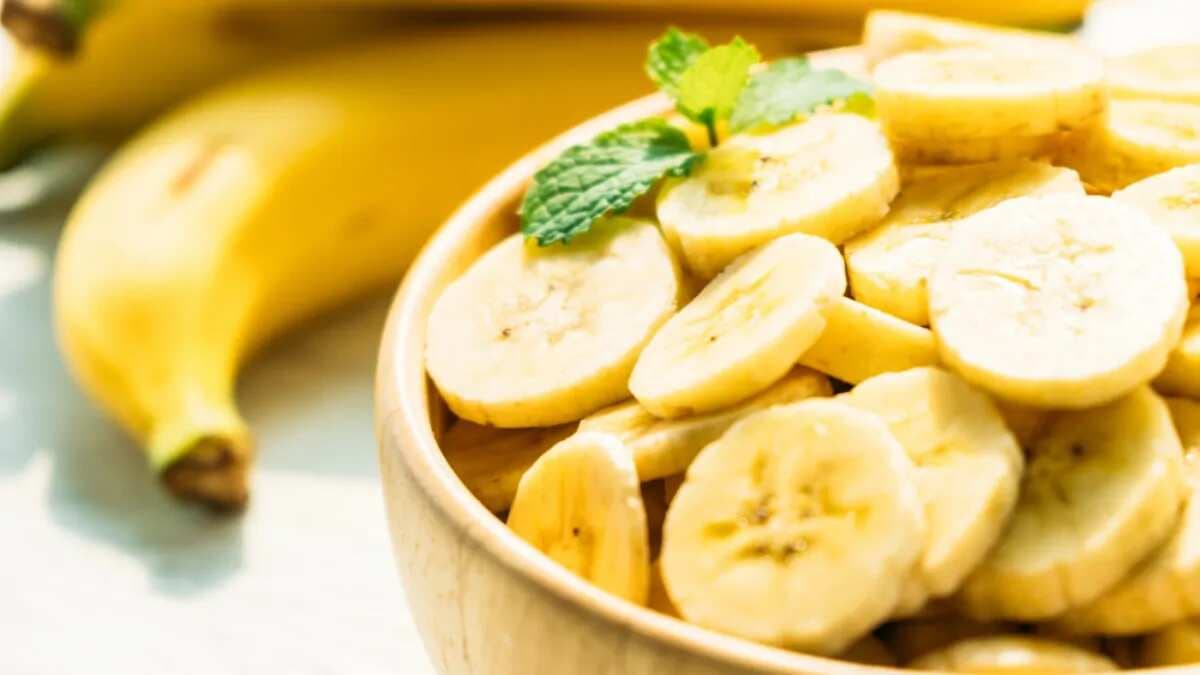Repurpose Overripe Bananas With These 7 Delicious Recipes