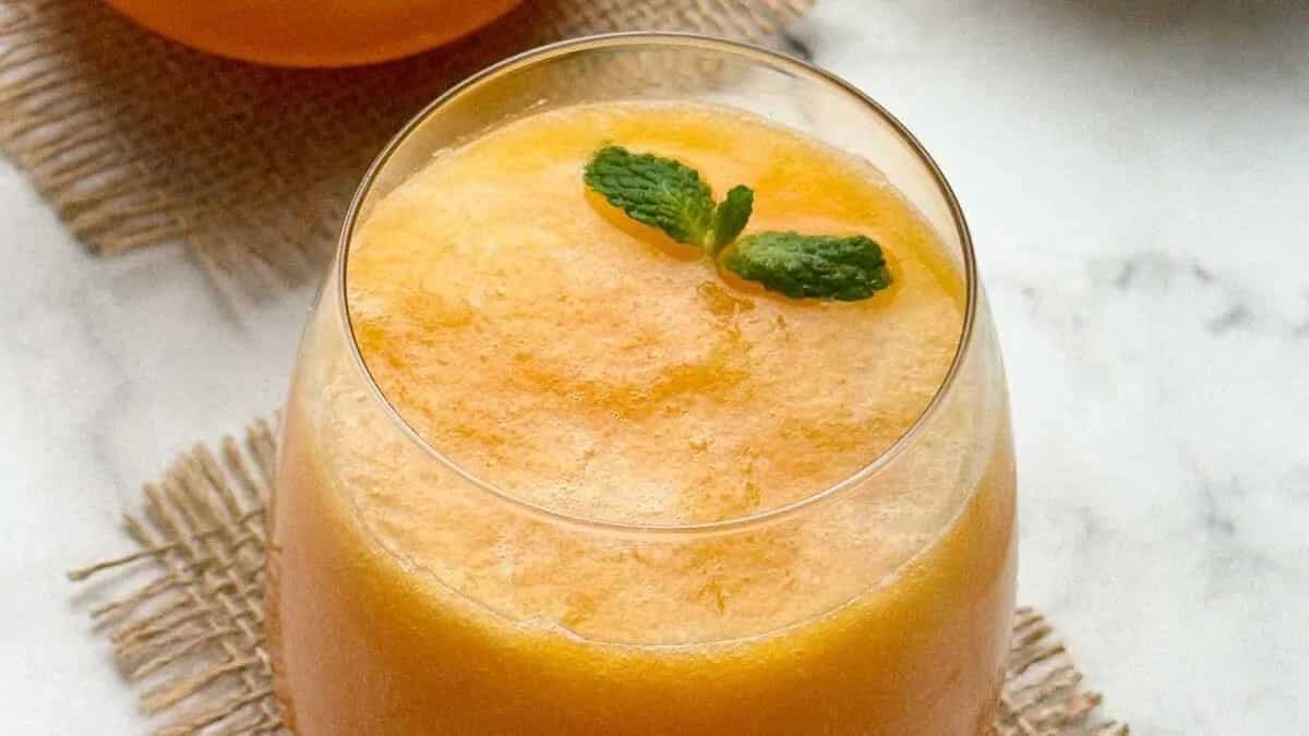 These Muskmelon Beverages Are Your Best Friend For Summer