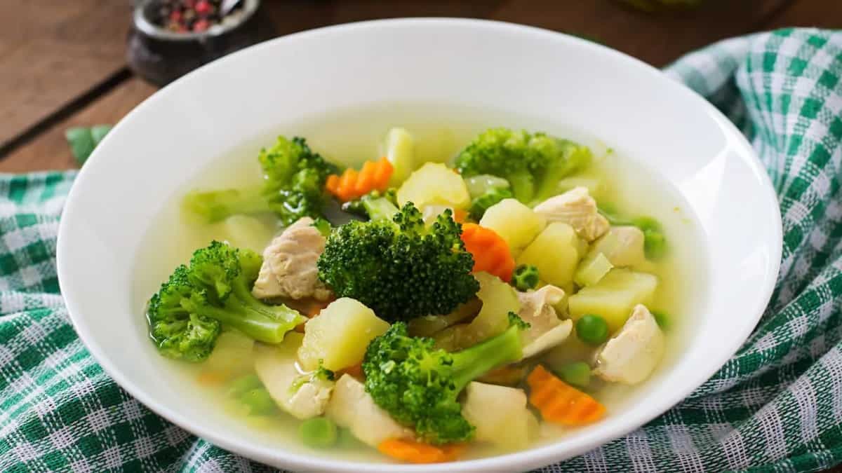 Weight Loss Diet: 5 Clear Soup Recipes For Dinner