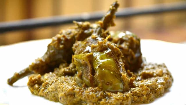 Capture The Essence Of Winters In Maharashtra With These Dishes