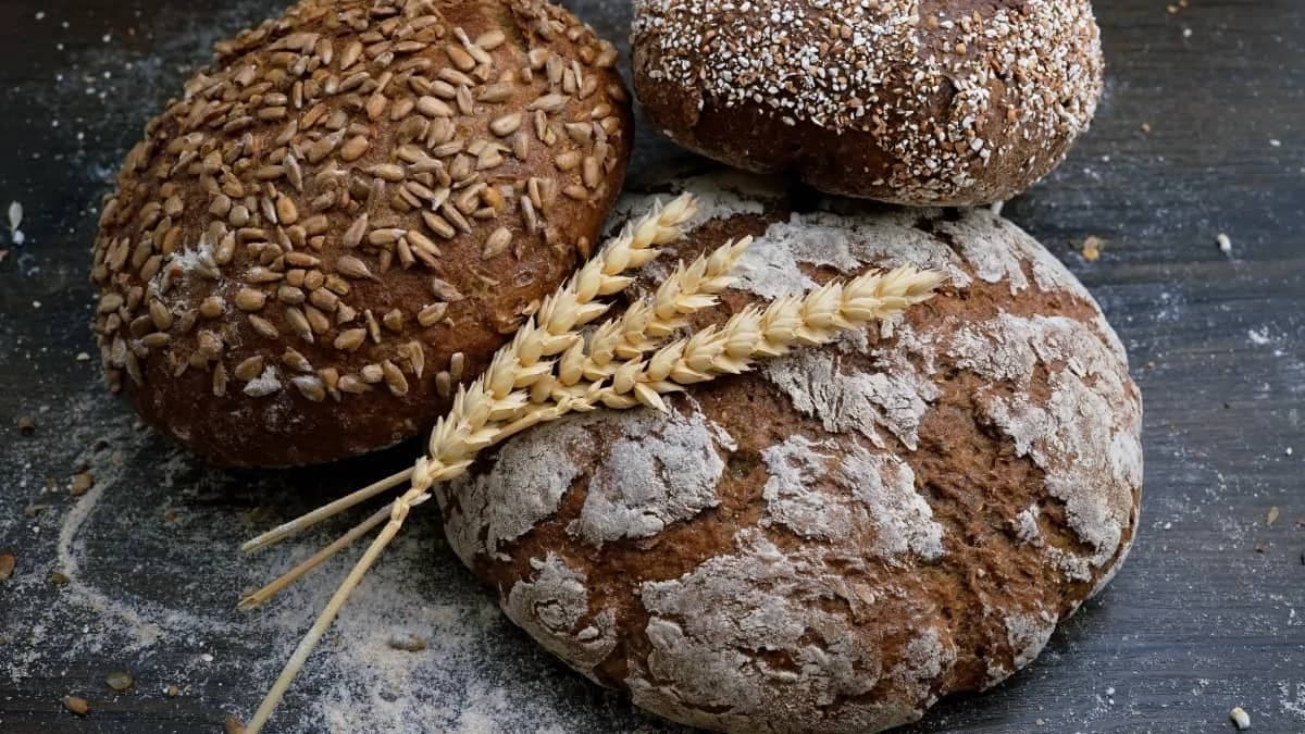 Making Bread At Home? 4 Different To Ace The Perfect Dough