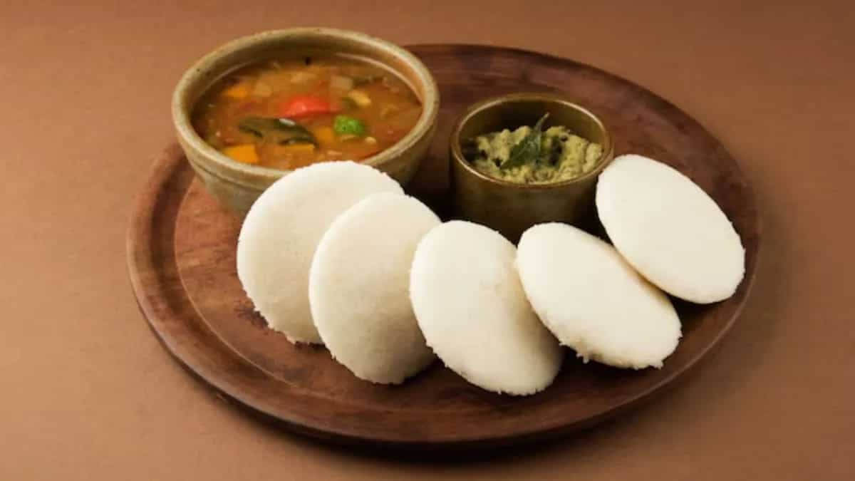 From Steamer To Coconut Shells: 6 Ways You Can Make Fluffy Idli