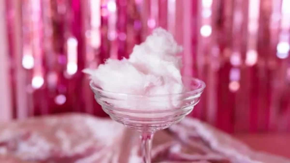 5 Cotton Candy Desserts Your Kids Will Love In Summer Vacation