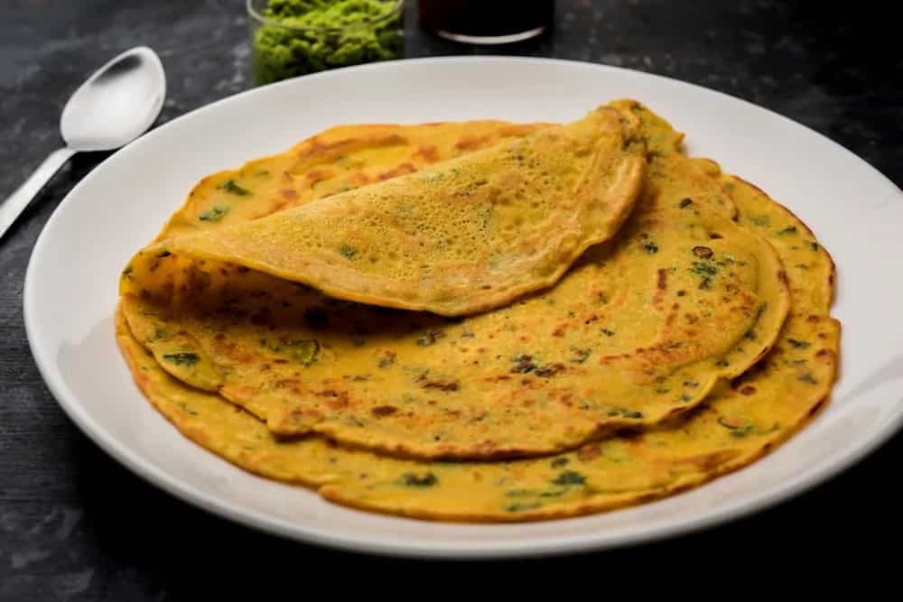 A Veggie-Packed Atta Cheela: The Ultimate Breakfast Hack!