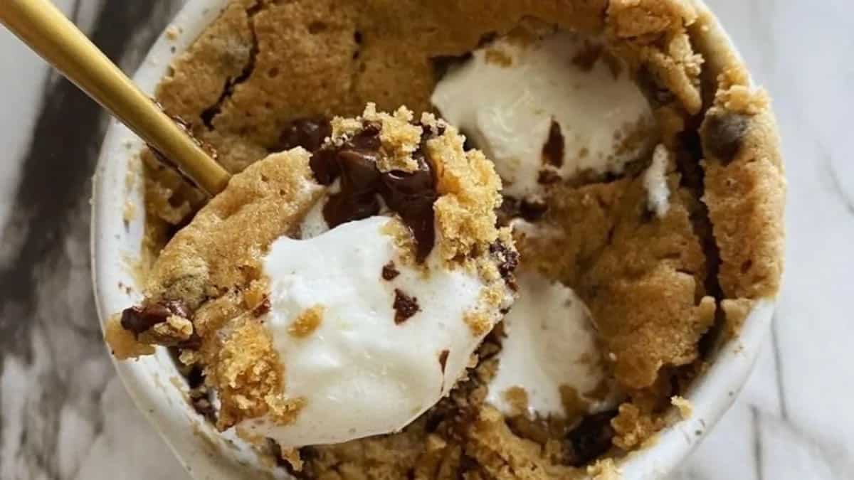 7 Mug Dishes That You Can Instantly Make In A Microwave 
