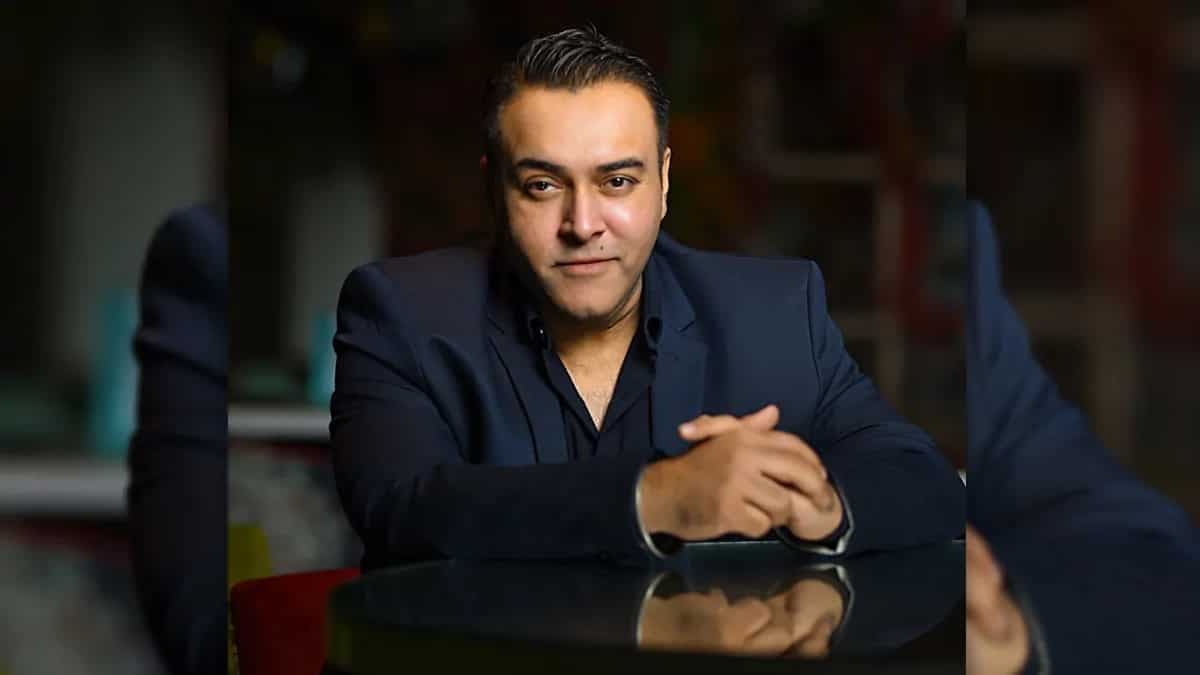 Restaurateur Zorawar Kalra Talks About His Trend-Setting Journey