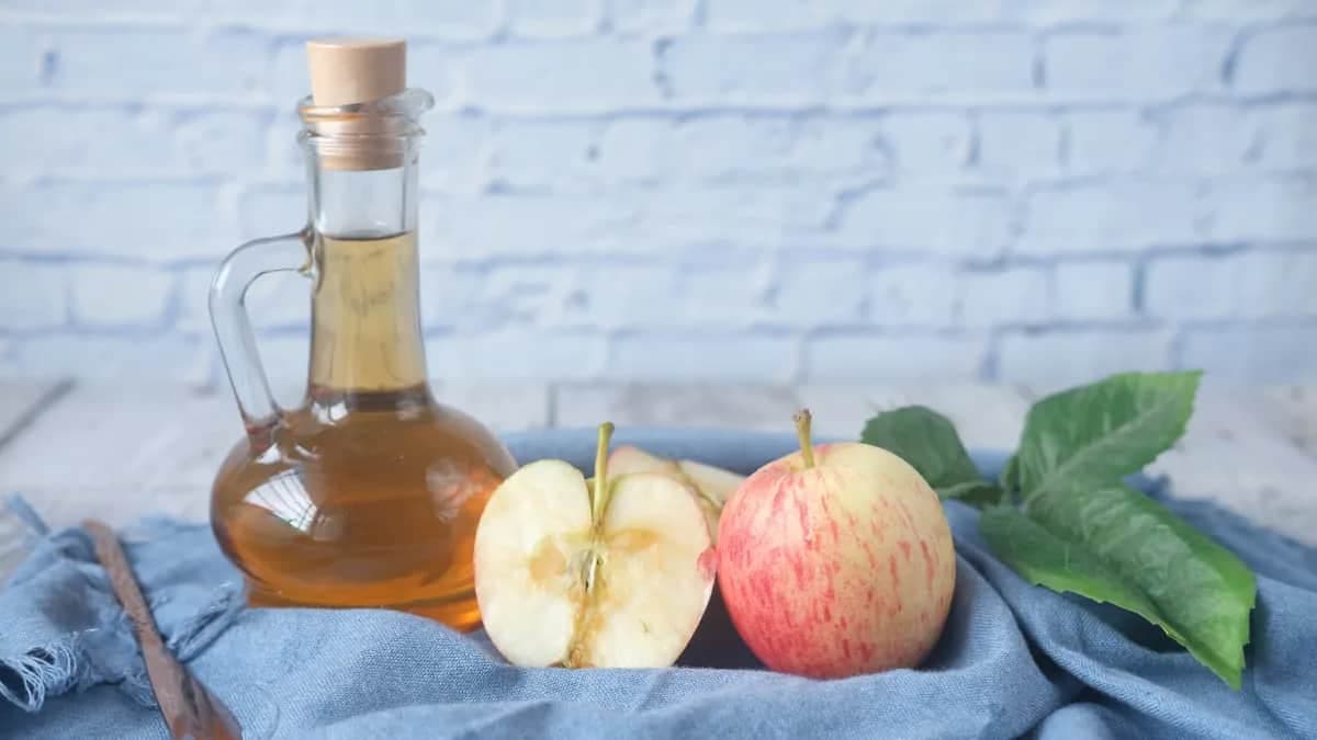 5 Side Effects of Overindulging In Apple Cider Vinegar