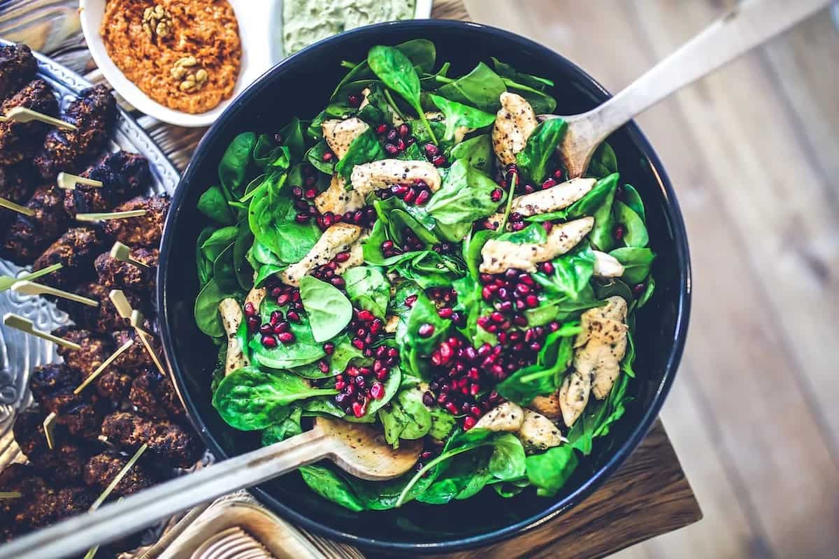 Try These 8 Nutritious Spinach Recipes For Weight Loss