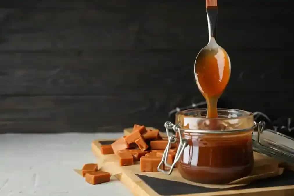 Making Caramel In The Microwave? 6 Tips That Will Help