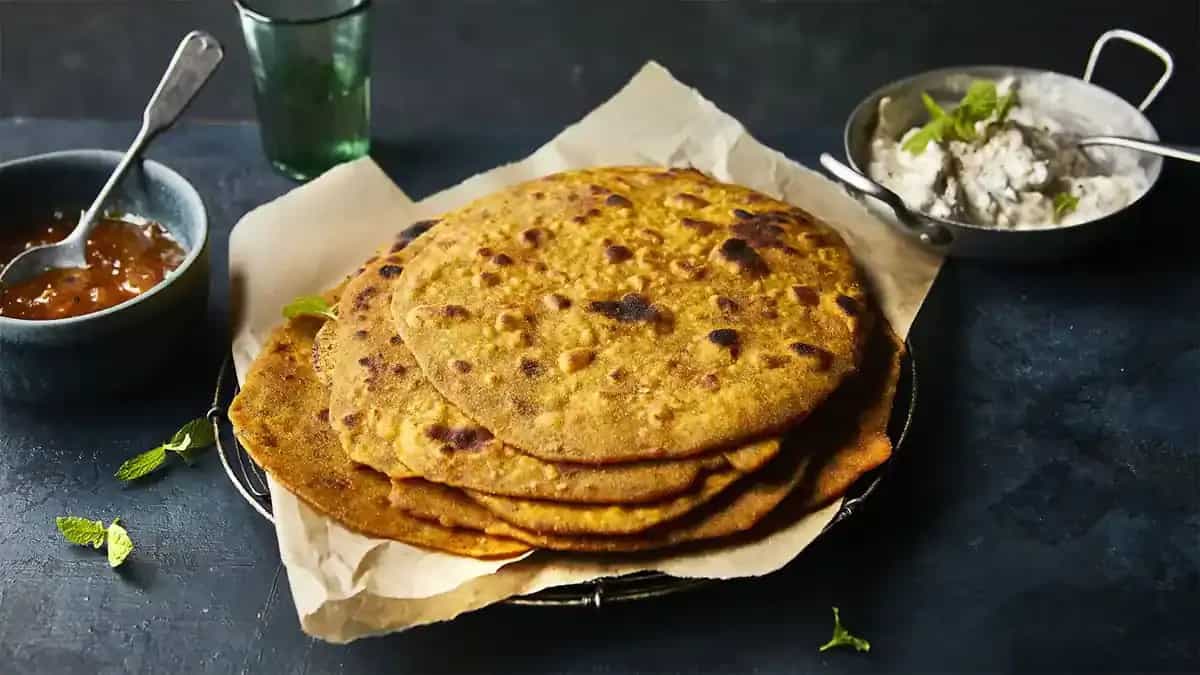 10 Non-Stuffed Veggie Parathas For Your Afternoon Snack Pack