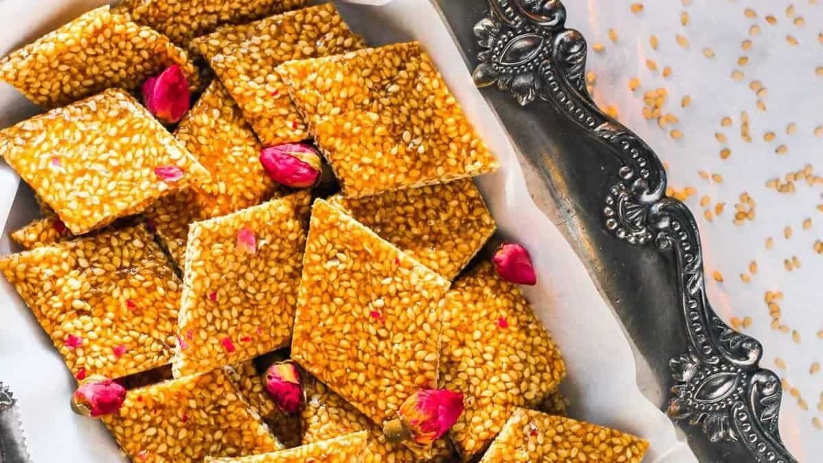5 Special Chikki Recipes To Try This Winter