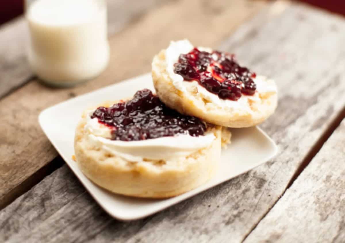 Make Easy English Muffins At Home, Recipe Inside