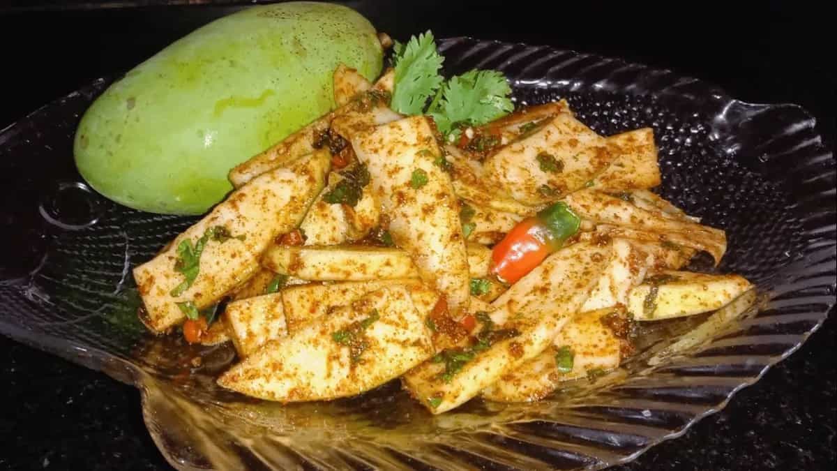 Bengali Kacha Aam Makha Recipe! A Raw Mango Summer Treat
