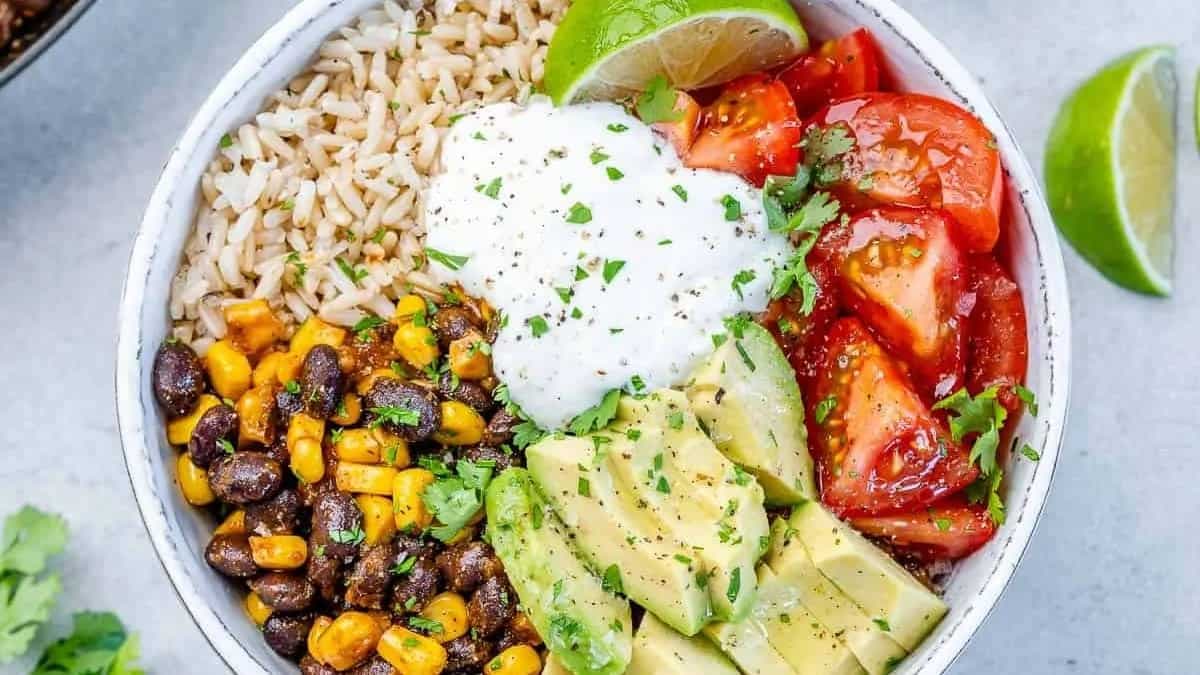 5 Mexican Style Burrito Bowl Recipes That Are Vegan