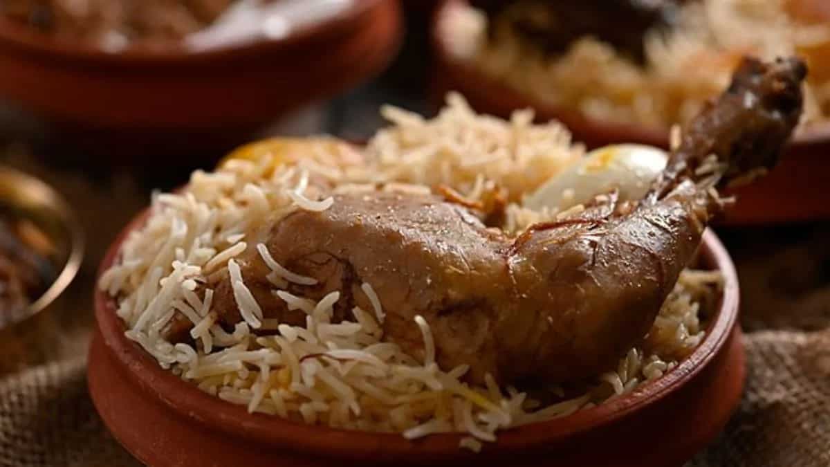 From Biryani To Samosa, 6 Indian Foods With Disputed Origins 