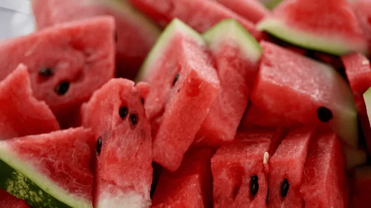 Pick Out The Perfectly Ripe Watermelon Using These Indicators