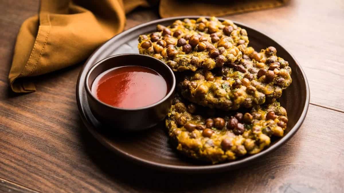 Bhojpuri Bhabra Recipe, A Fried Chana Dal Snack 