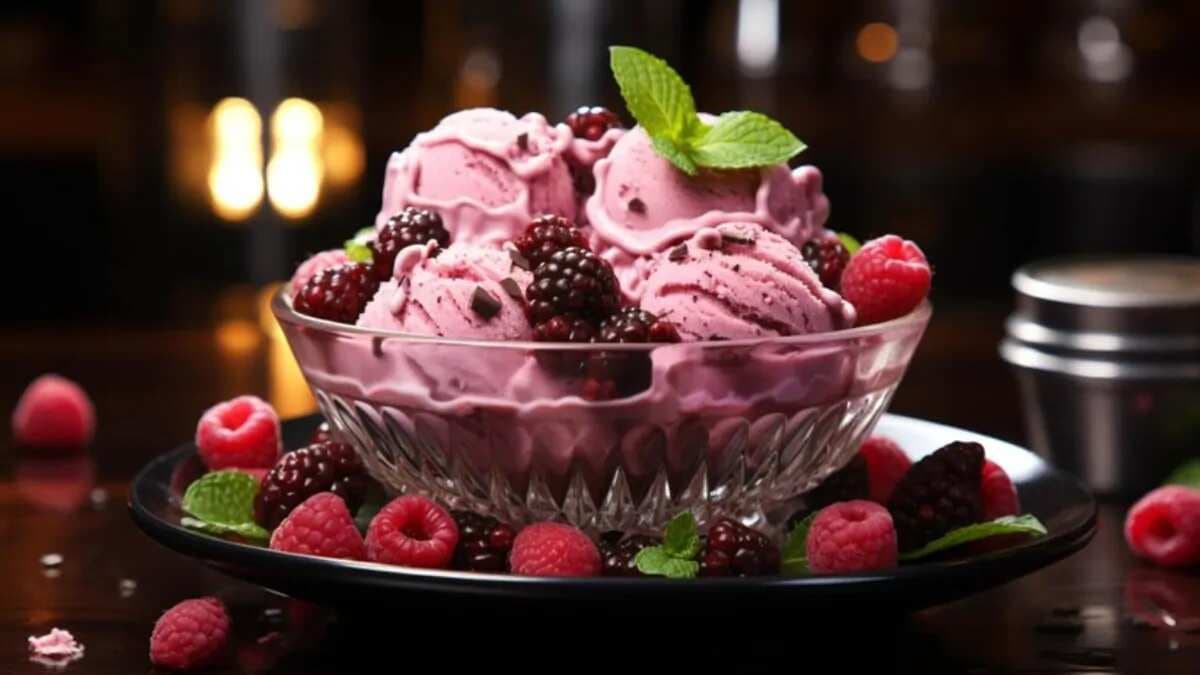 7 Fruity Ice Cream Ideas For Summer Indulgence