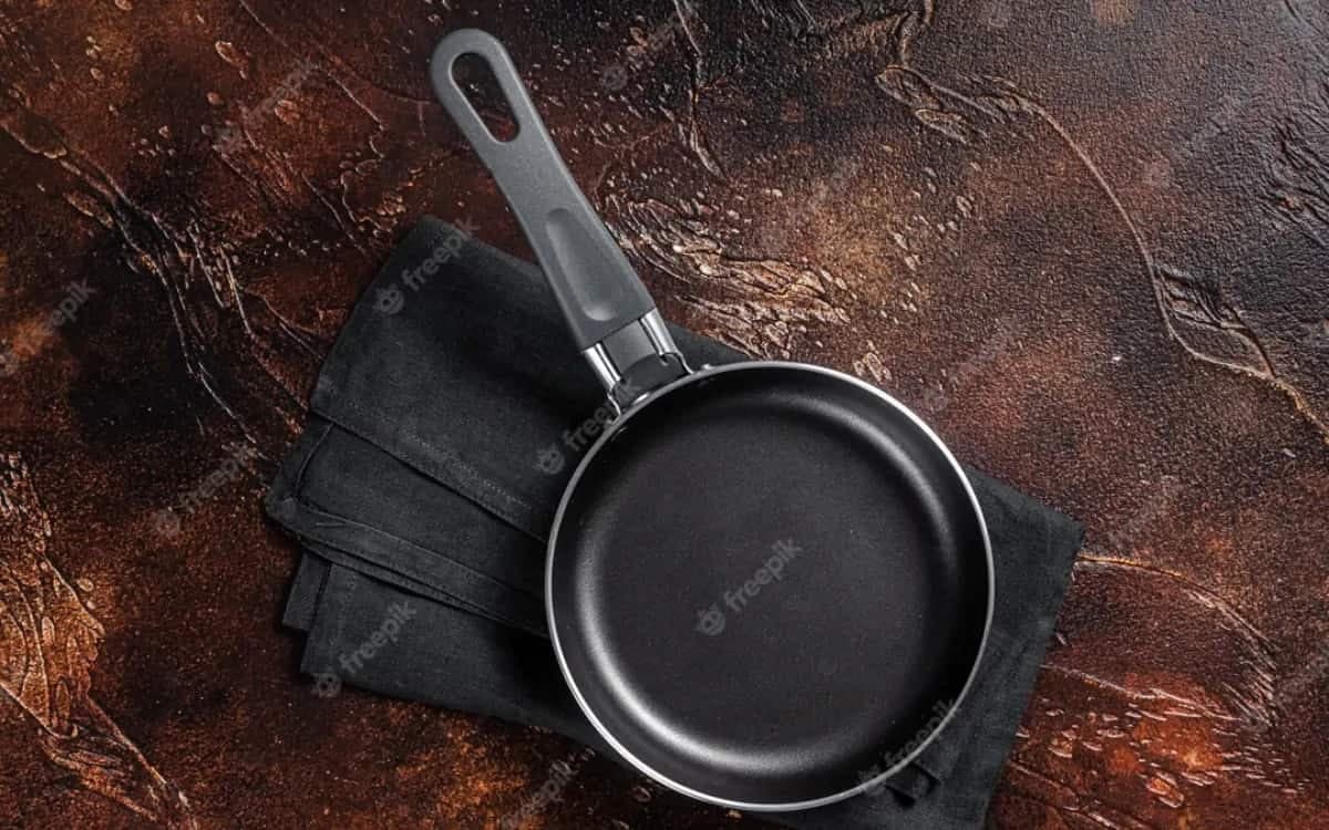 Cook Traditionally With These Top 5 Cast Iron Tawas