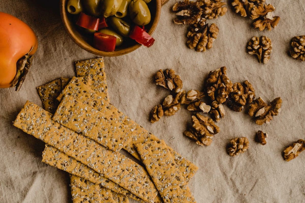 How To Make Spiced Lavash Crackers For Your Next Party