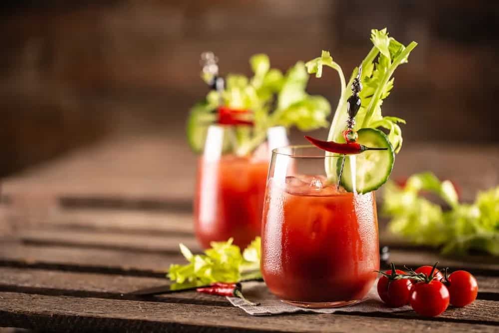 Basil To Cucumbers, Best Cocktail Garnishes For Your Drinks 