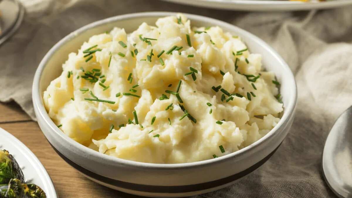 10 Quick And Easy Dishes To Make With Boiled Potatoes