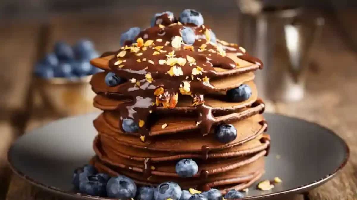 6 Creative Ways To Add Chocolate To Your Pancakes