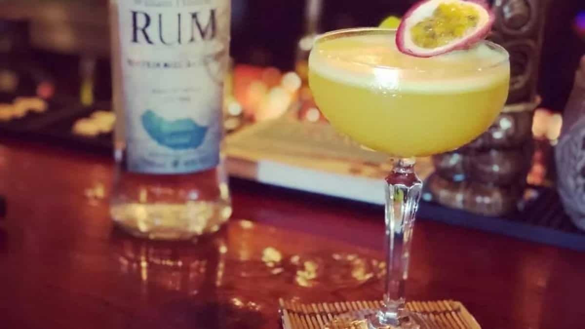 8 Easy Cocktail Recipes You Can Make At Home