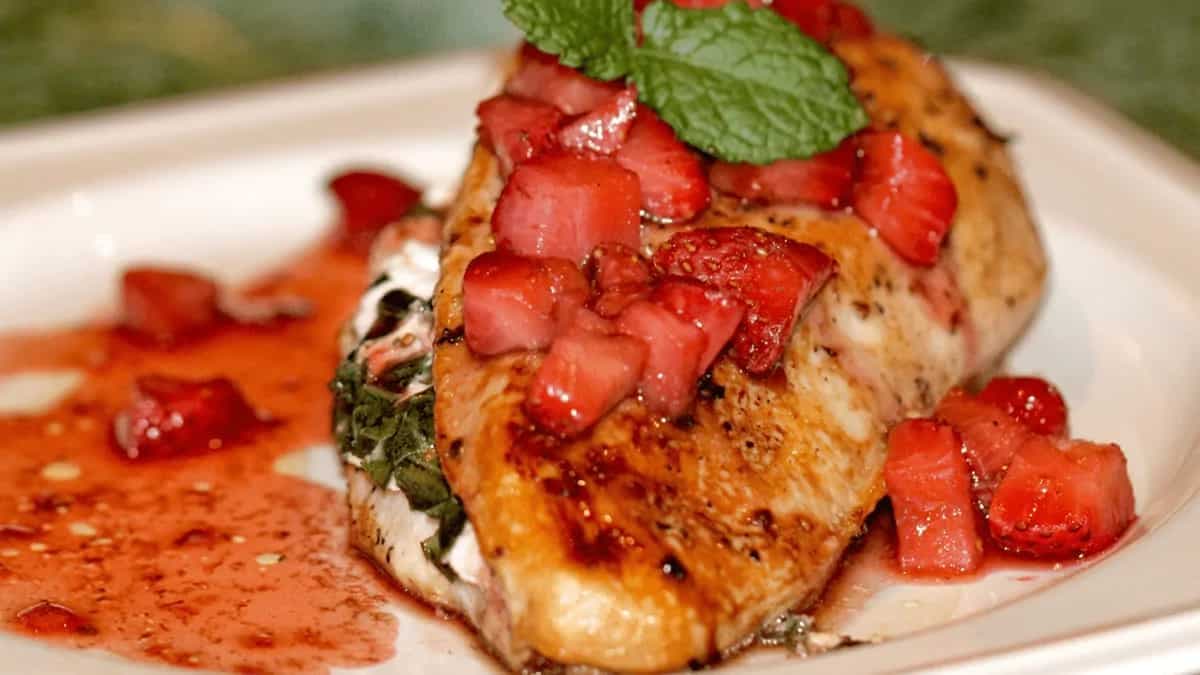 Valentine’s Day 2024: 6 Savoury Strawberry Recipes