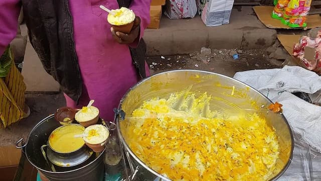 How To Make Banarasi Street Style Malaiyo At Home