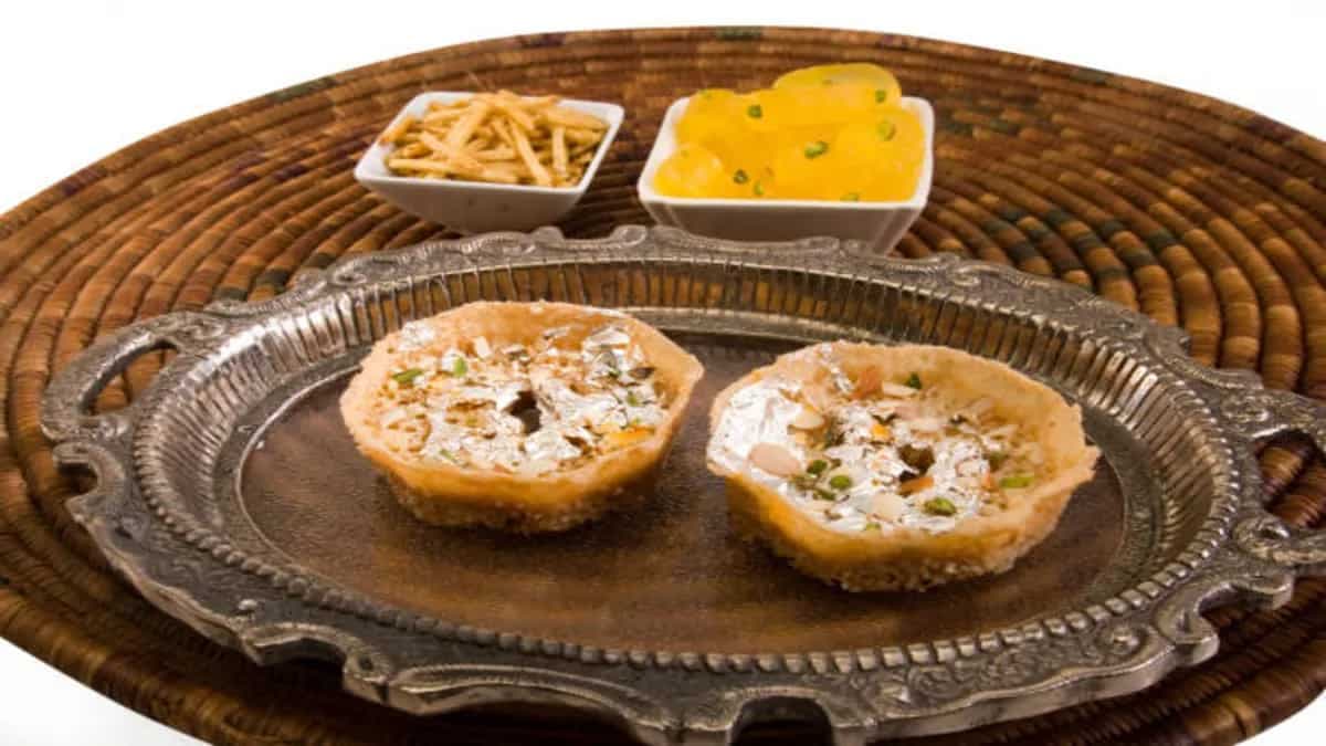 Raksha Bandhan 2023: Celebrate With 5 Delicious Ghewar Flavours