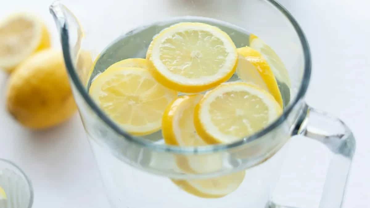  7 Types Of Herb And Fruit Infused Water To Stay Hydrated