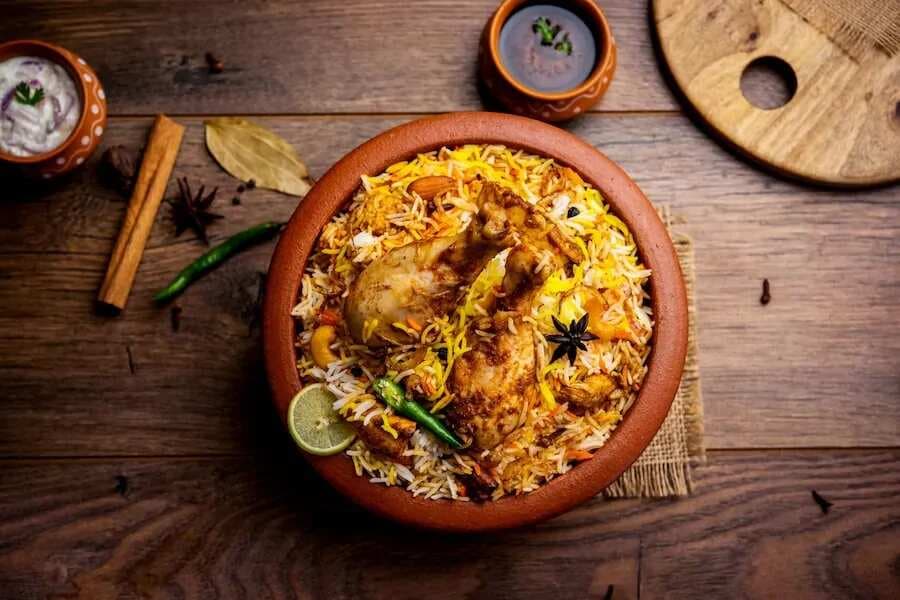 7 Popular Dishes From West Bengal You Can Enjoy