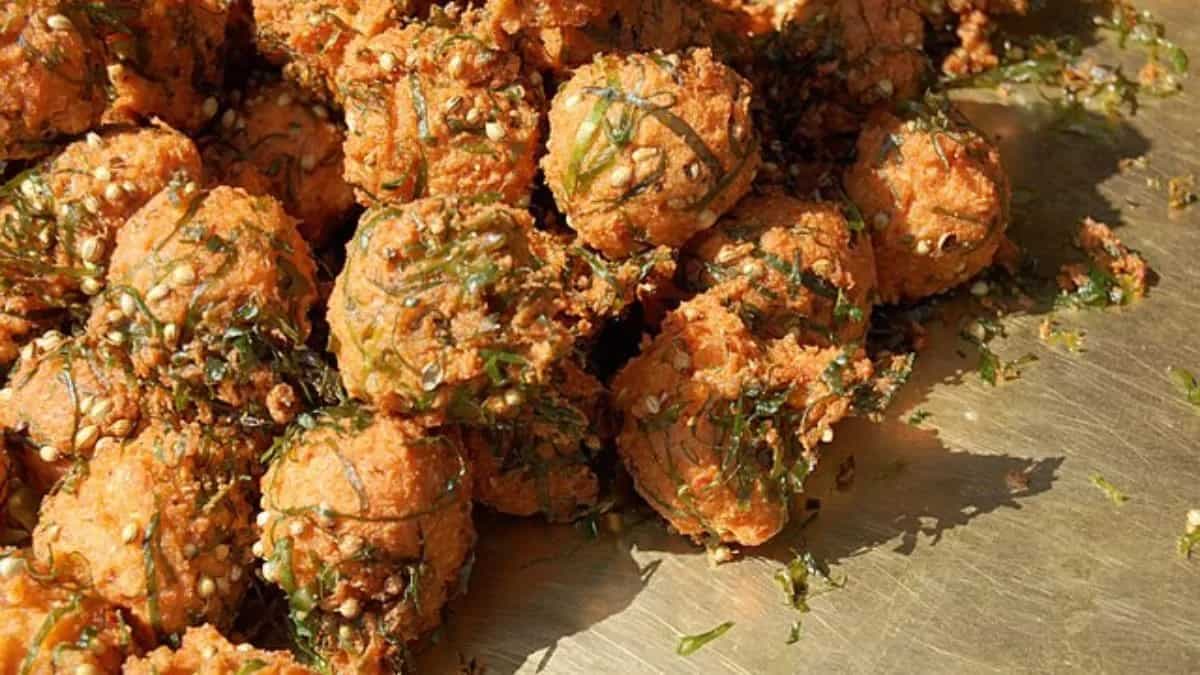 From Odisha's Piaji To Japanese Tempura, It's All About Pakoras