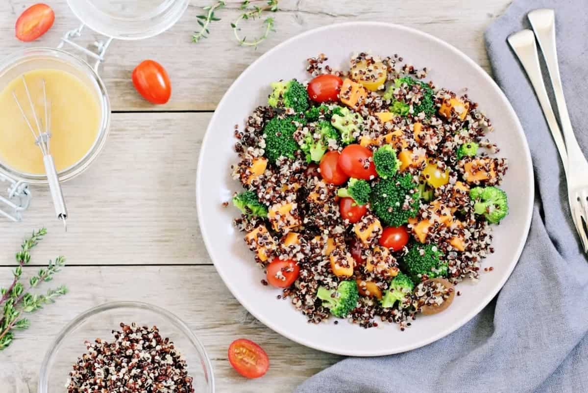 Quinoa: 5 Amazing Health Benefits Of This Super Food