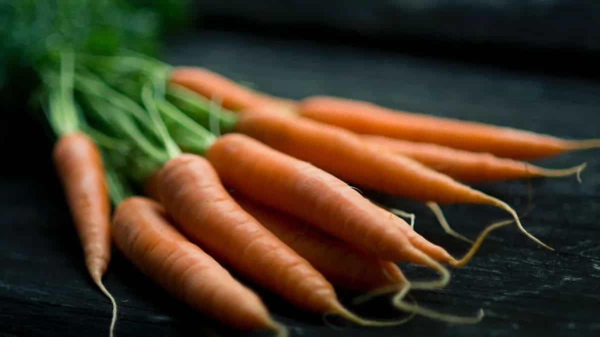 5 Vegetables That Boost Your Eye Health; Spinach To Carrots