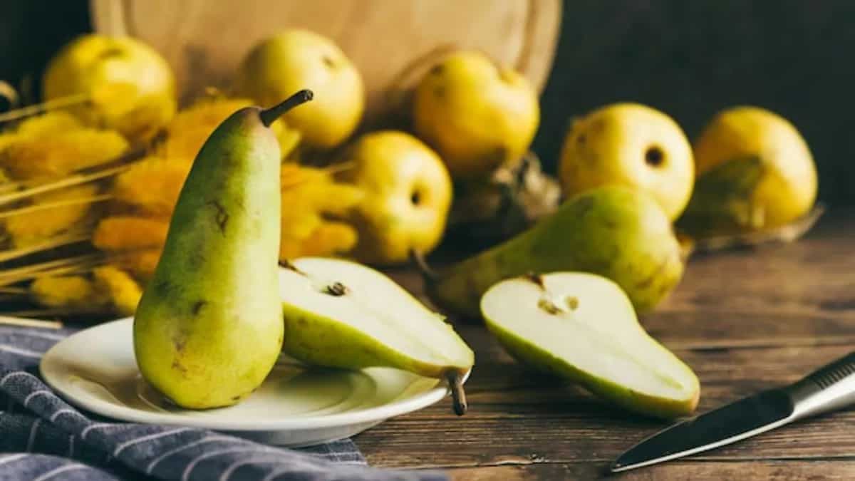 How To Grow Pears At Home In A Container